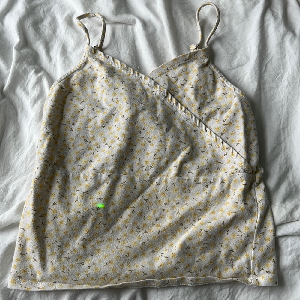 Cute yellow tank